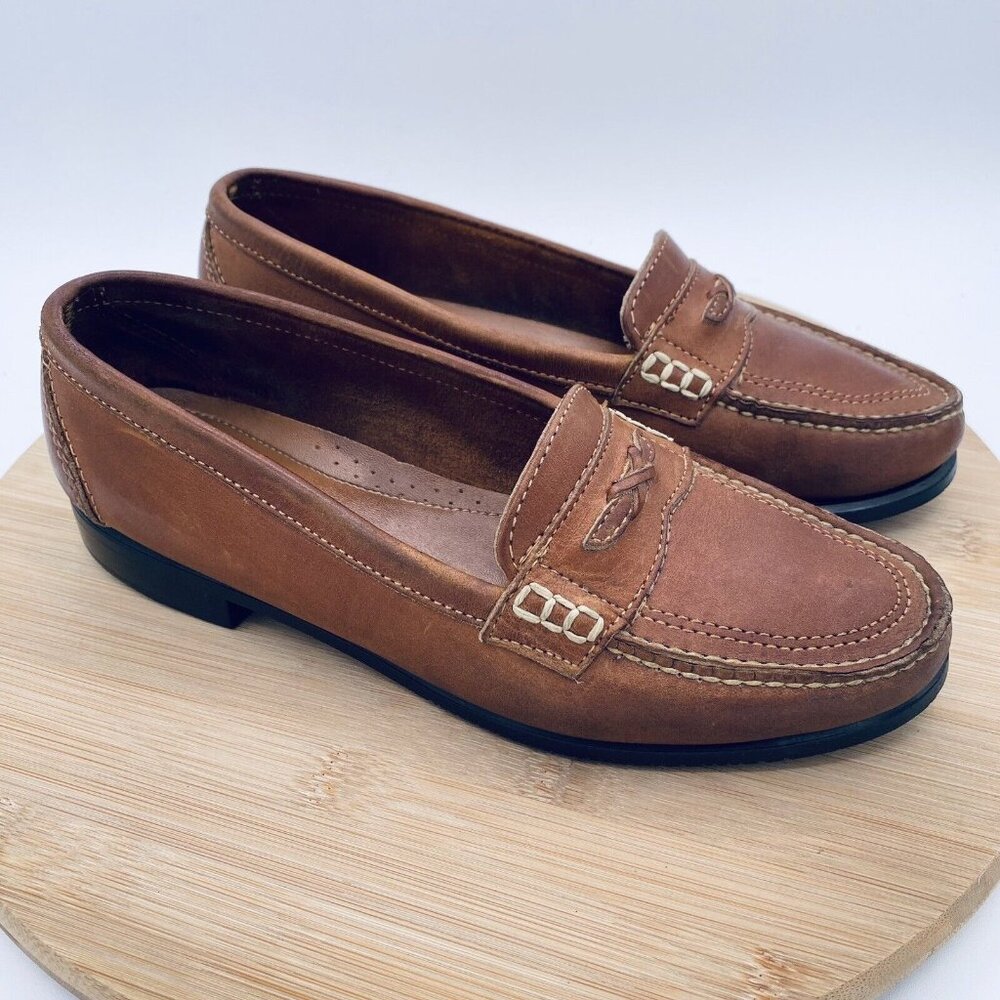 G H Bass & Co Weejuns Shoes Womens 8 Brown Leather Penny Loafers VTG
